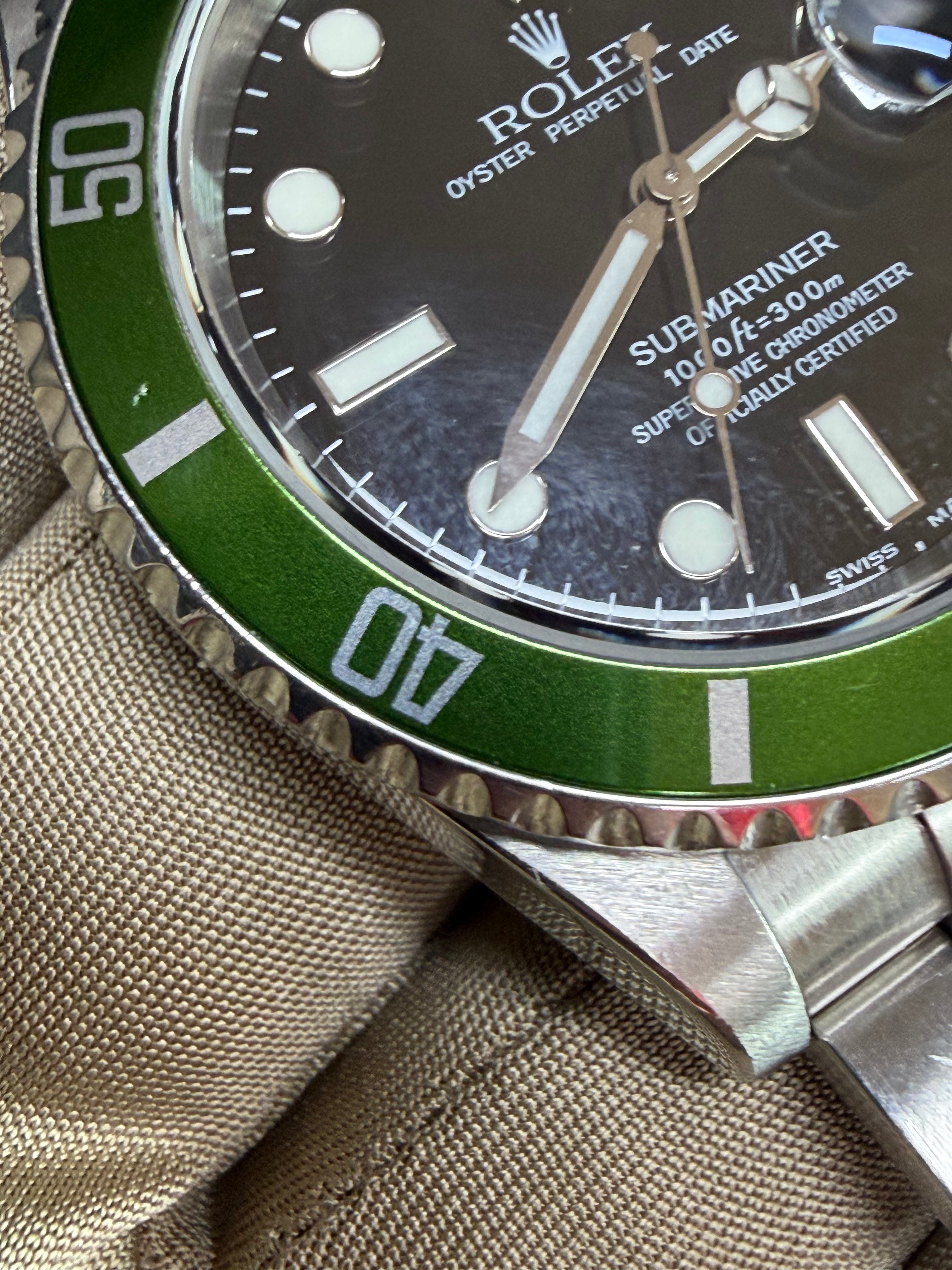 Rolex Submariner 16610LV Kermit Flat 4 - 2004