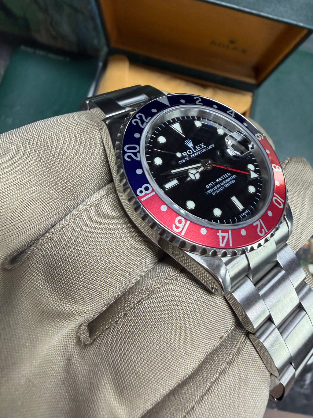 Rolex GMT Master II 16700 Pepsi Box & Paperwork