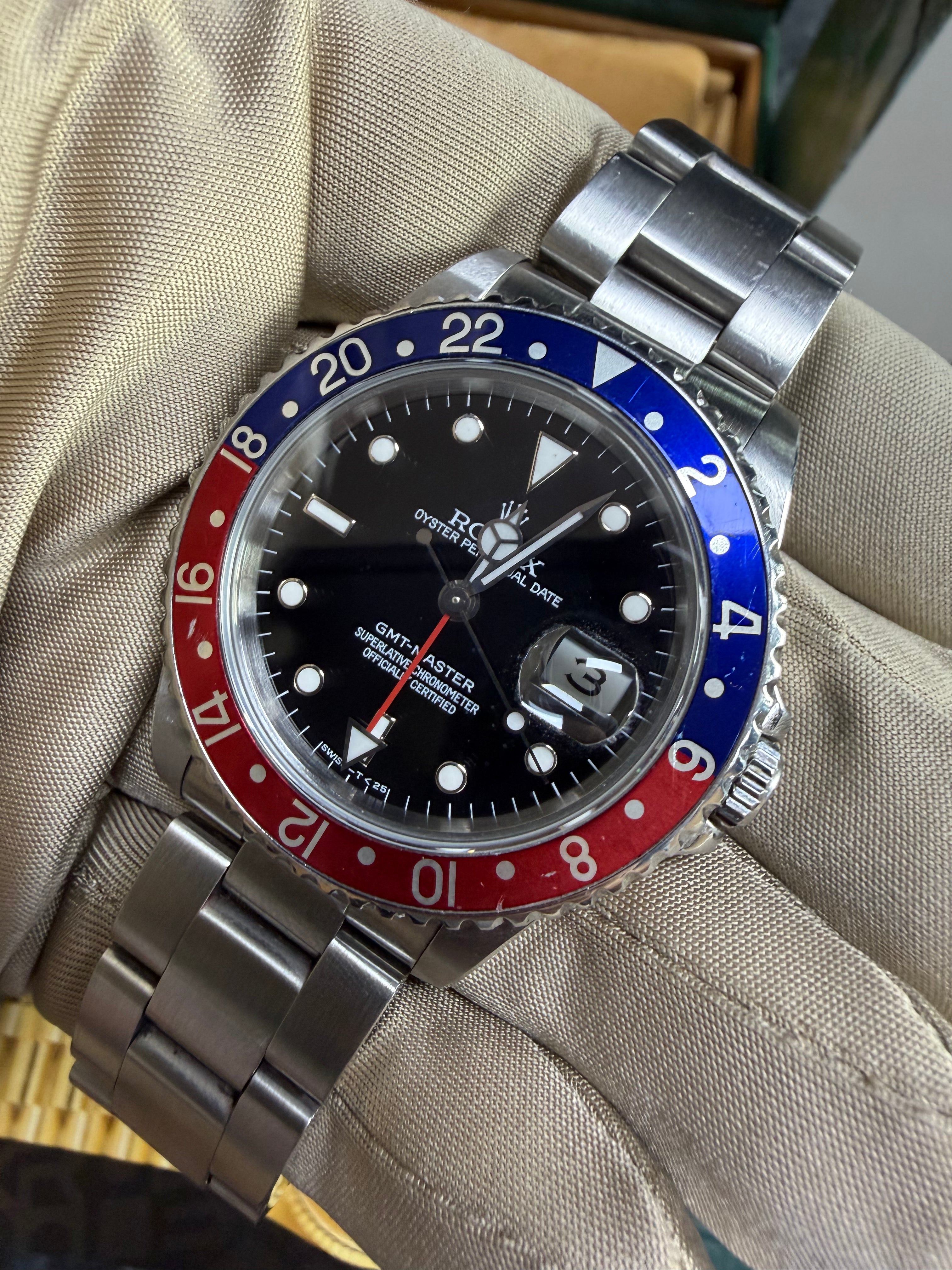 Rolex Pepsi 16700 GMT Master II - Full Set